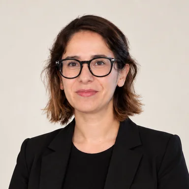Avukat Gamze Özçelik Karabacak